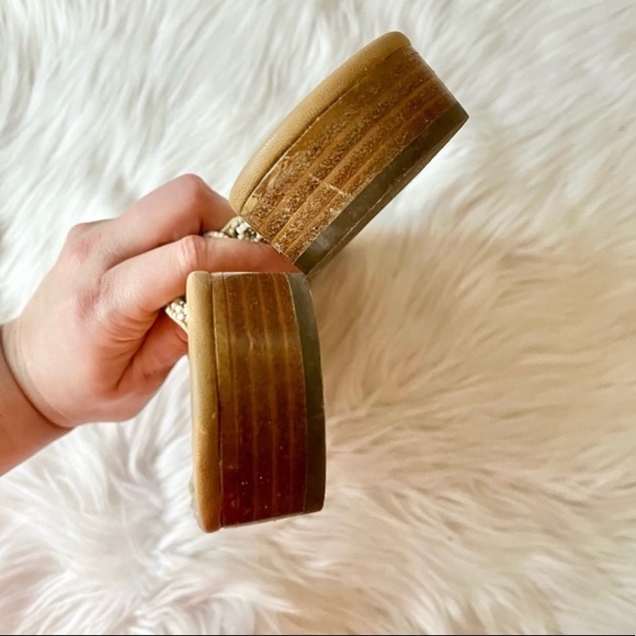 WHBM Capri Nude Cream Beaded Leather Boho Thong Sandals - Picture 6 of 7